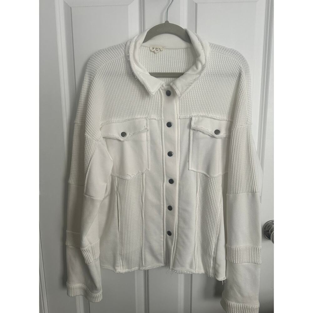 NWOT POL white waffle knit patchwork button-up shirt jacket - Large